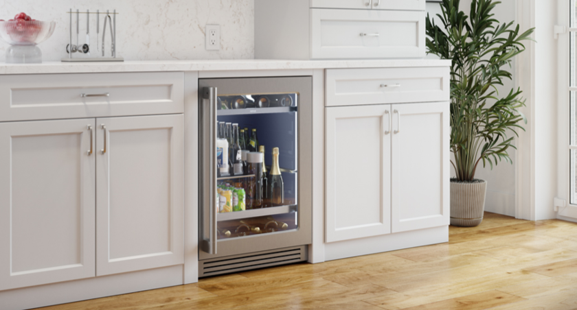 Upgrade your outdoor entertaining with these Presrv™ models. Your outdoor entertaining just reached a new level with outdoor-certified models ready to serve up food and drinks to wow your guests from the first toast until last call, with plenty of customizable components.