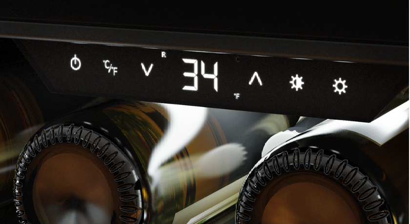 Multiple internal sensors help maintain accurate temperatures for precise cooling throughout the unit