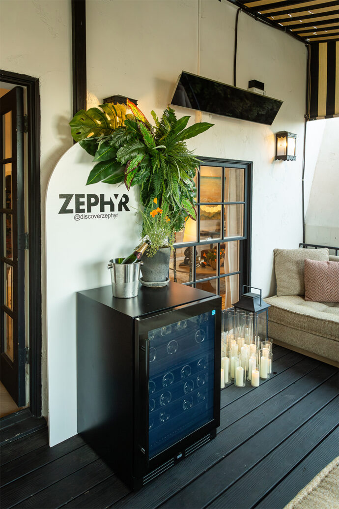 Zephyr Presrv® Black Stainless Wine Cooler